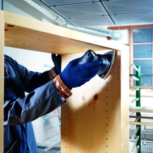 SIA 1960 Siarexx Self-Grip Paper Delta Triangle + Holes (7) 100mm x 147mm - Pack of 100 (T3261)-P120 - Image 3